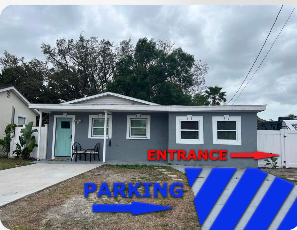 Near Tpa Airport Apartment Tampa